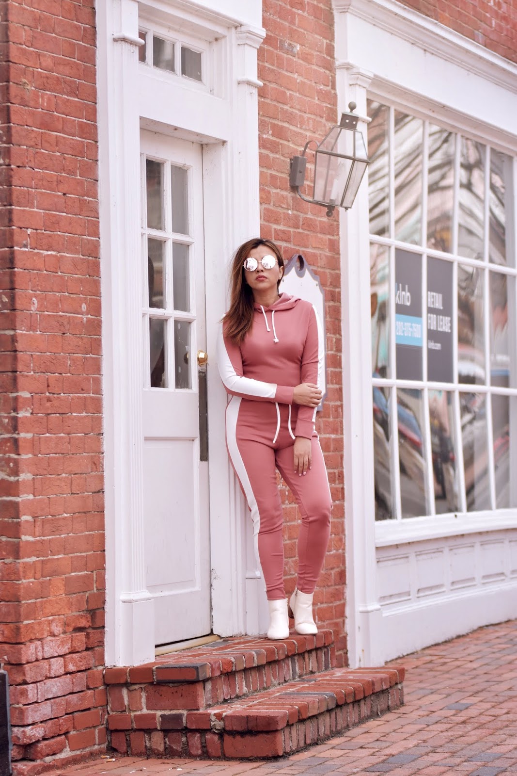 Dusky Pink With White Stripe Lounge Wear Set-MariEstilo-DCBlogger-Travel Blogger-Fashion blogger-blog de moda-blog de viajes-street style-