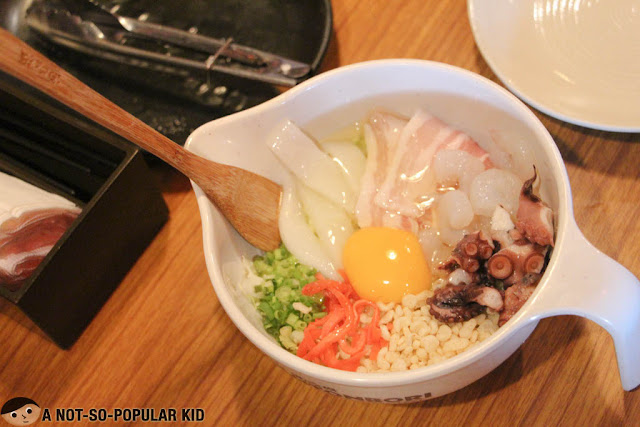 Dohtonbori's Mixed Okonomiyaki