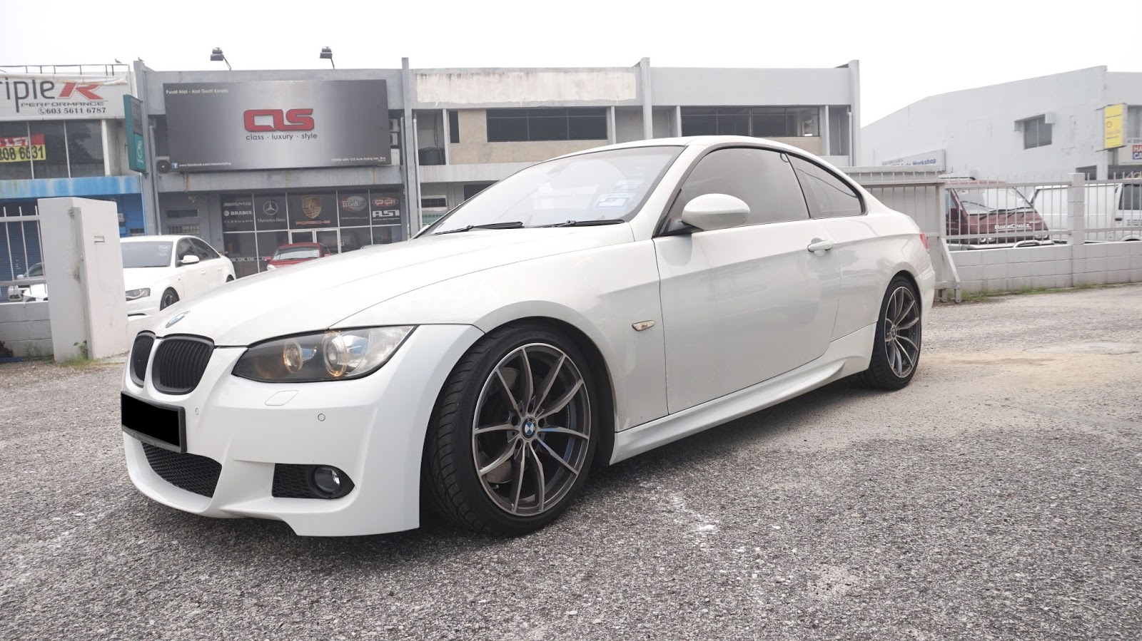 Бмв 335i e92