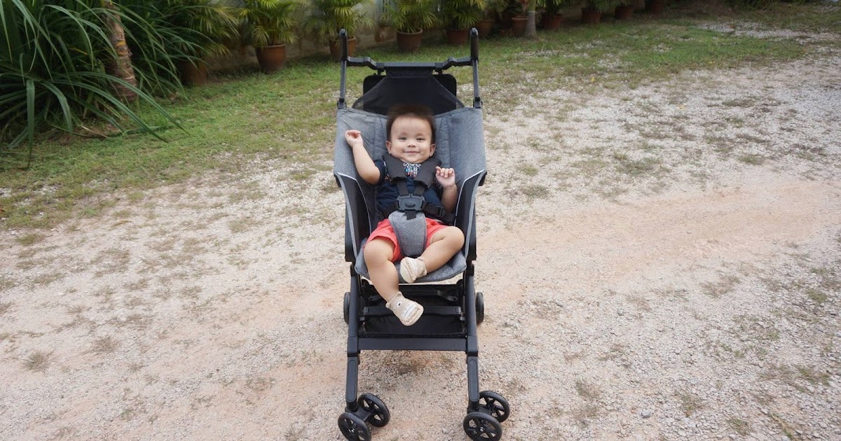 stroller paling kecil dan ringan