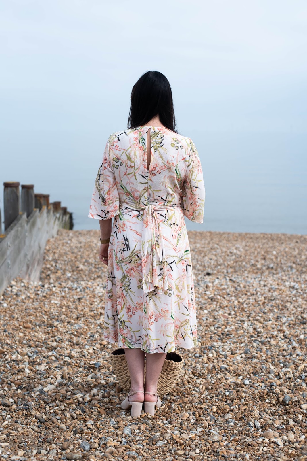 Floaty Dresses for Summer Style Steal. Mummabstylish