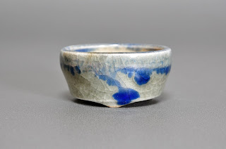 青磁釉丸盆栽鉢（Celadon glaze bonsai pot）h2149