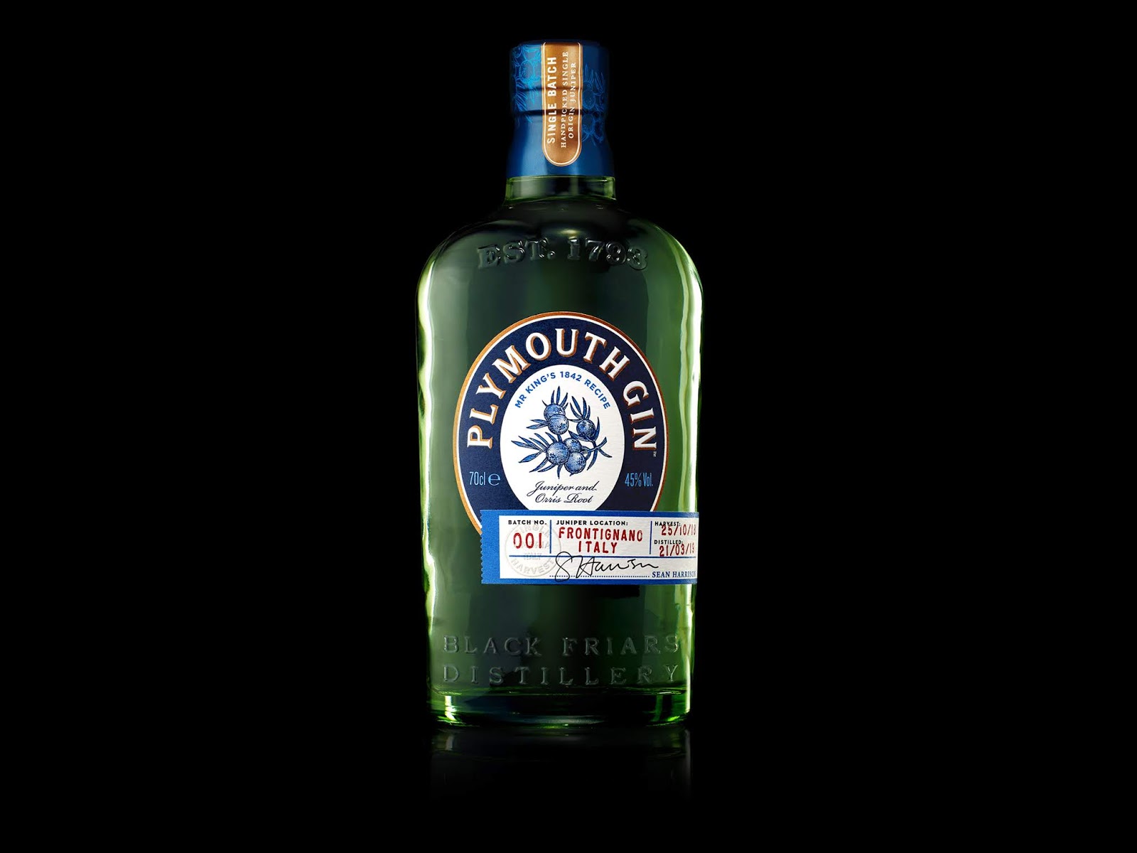 Plymouth Gin limited edition on Packaging of the World Creative