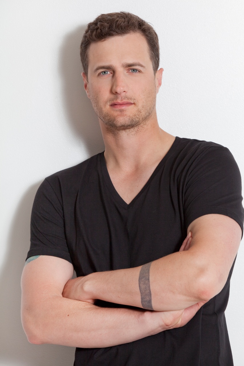 Is Brendan Penny Married?Who is he dating Currently?Know about his