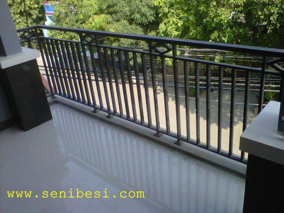 canopy carport kanopi balkon railing parapet handrail 