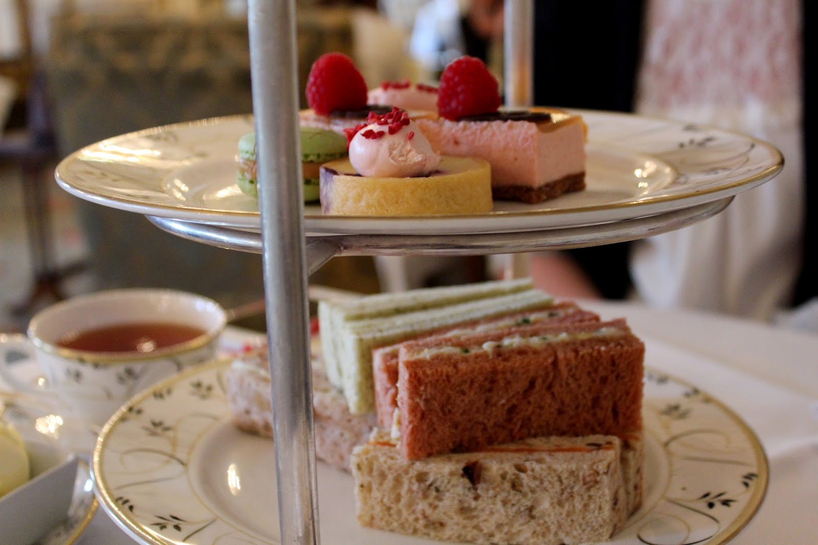 afternoon-tea-at-the-luton-hoo-hope-freedom-love