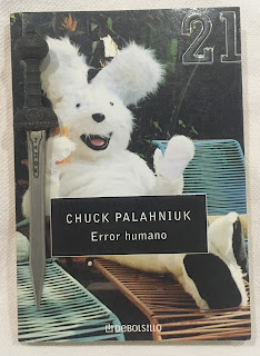 Portada del libro Error humano, de Chuck Palahniuk