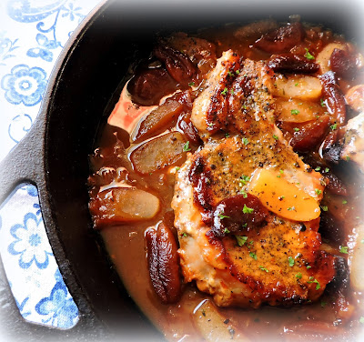 Sweet Apple & Apricot Pork Chops