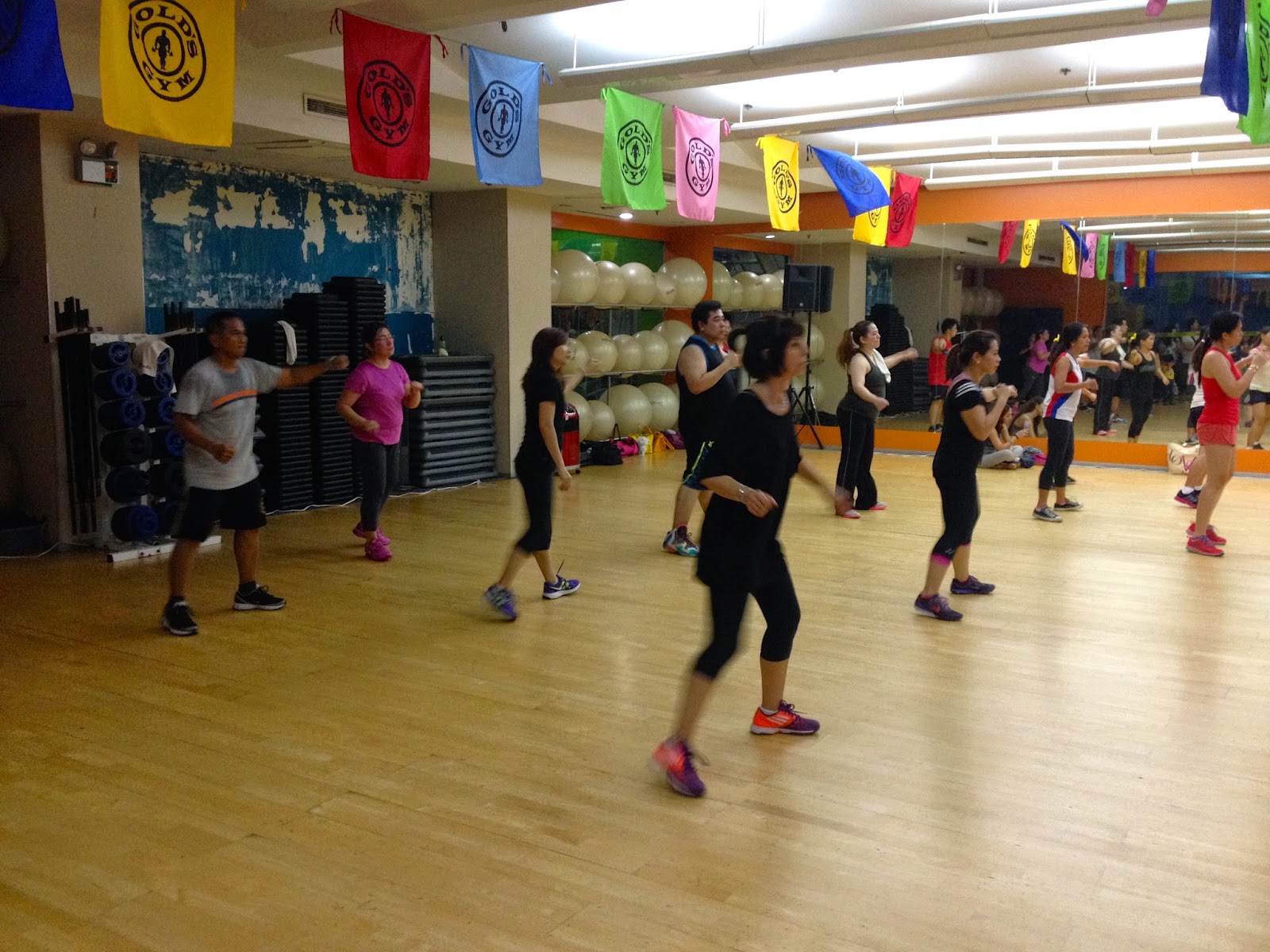 Stronger with Caloy Trying out the GGX classes at Gold's Gym