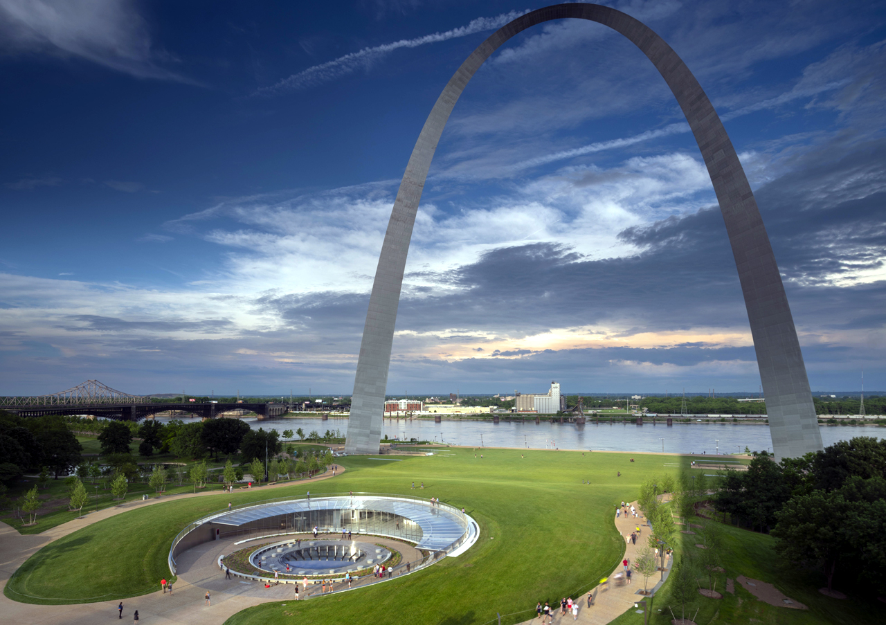 arch in st louis arch in st louis