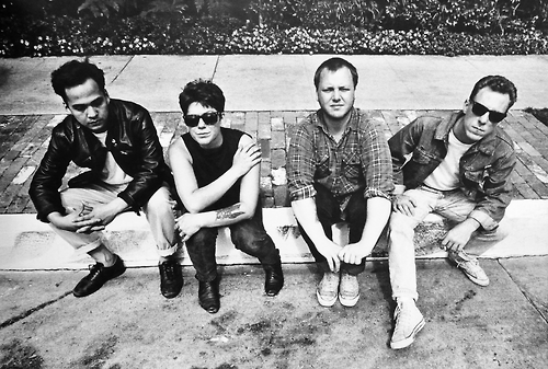 Bespectacled Birthdays: Kim Deal, c.1988