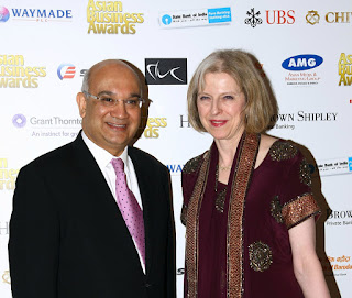Top level support rushed to help the McCanns? %2521%2521%2521%2521%2BTheresa-May-MP-with-Keith-Vaz-MP