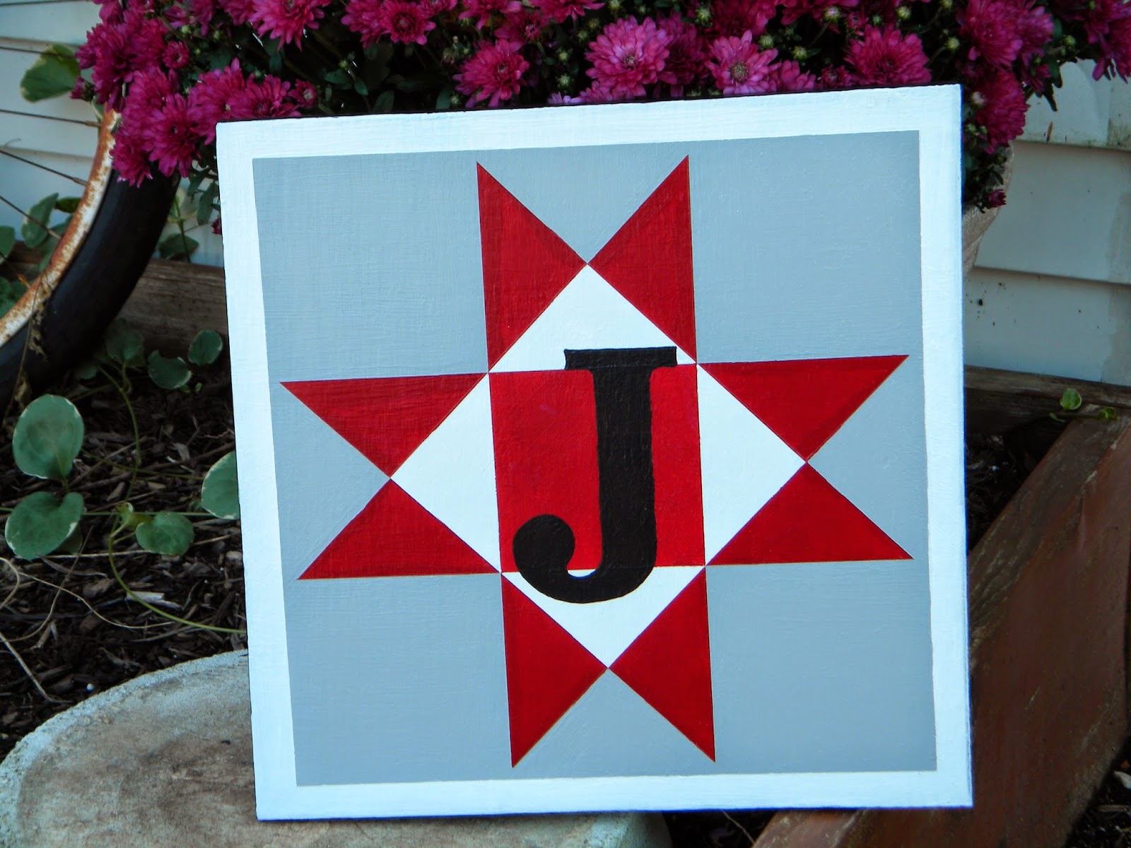 ...by CJ BARN / MAILBOX QUILT