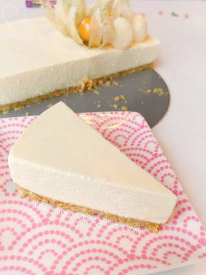 Miki's Food Archives : No-Bake Lychee Cheesecake 免烤荔枝奶酪蛋糕