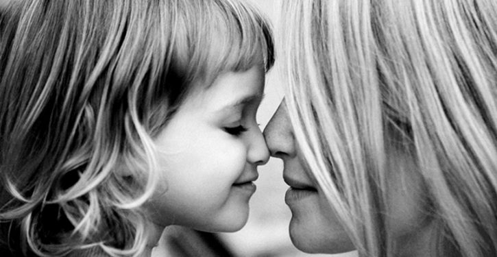 Single Mothers Are Happier Than Married Mothers, Study Finds