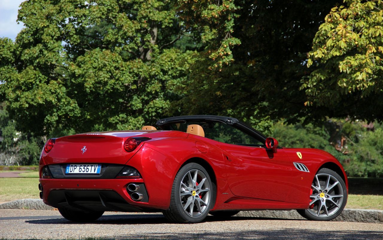 Ferrari Prix Occasion Ferrari D 39 Occasion Le Prix De Laferrari Cr