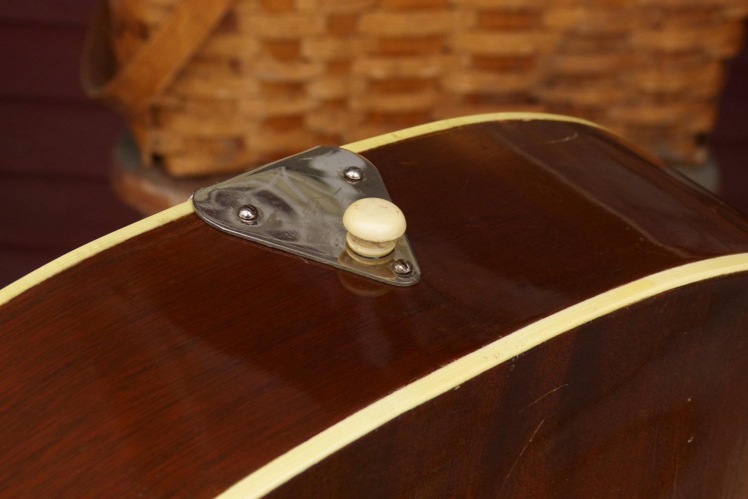 Epiphone olympic archtop guitar