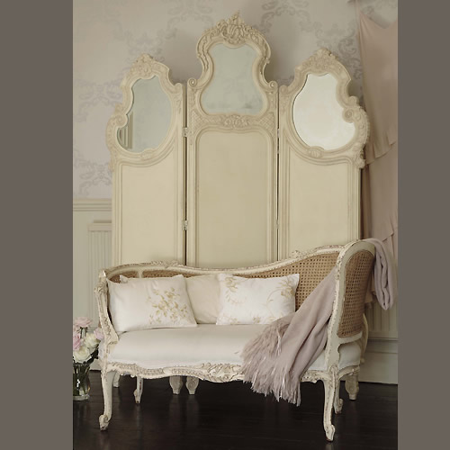 French Beauty Mark French Dressing Screens