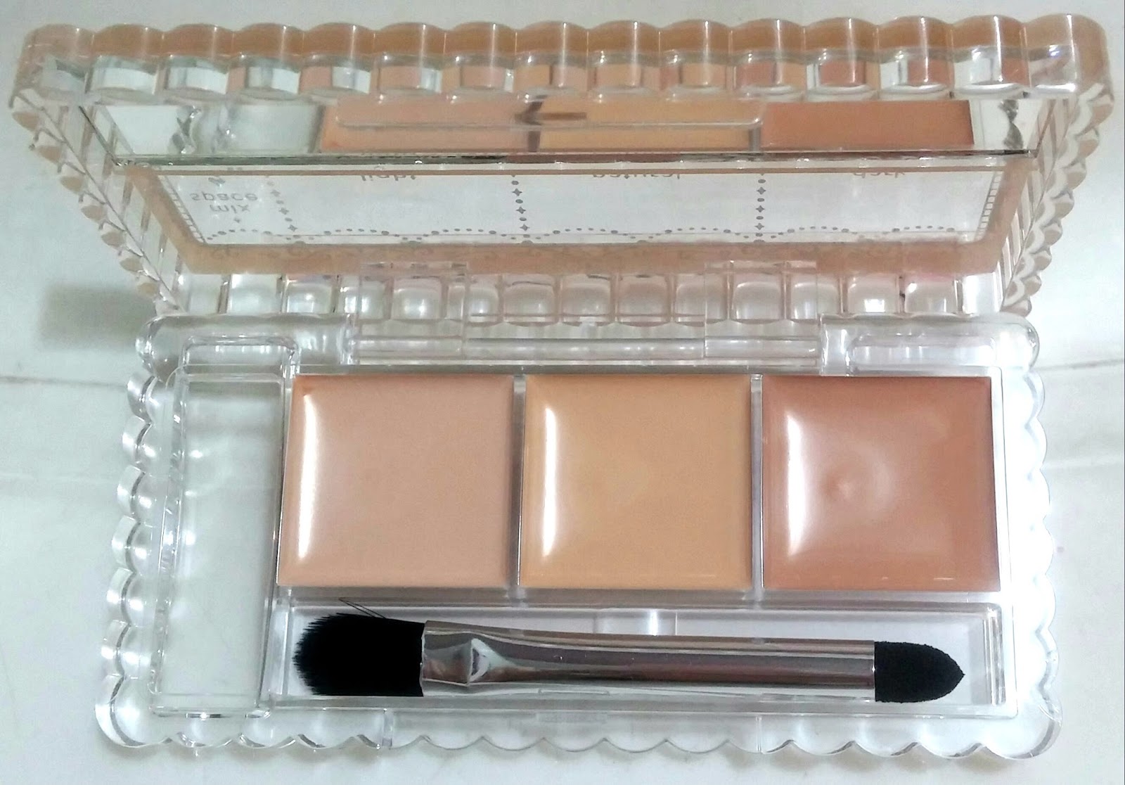 canmake color mixing concealer