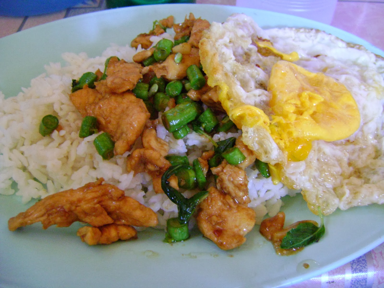 What's For School Lunch? Thailand School Lunch White Rice, Chicken