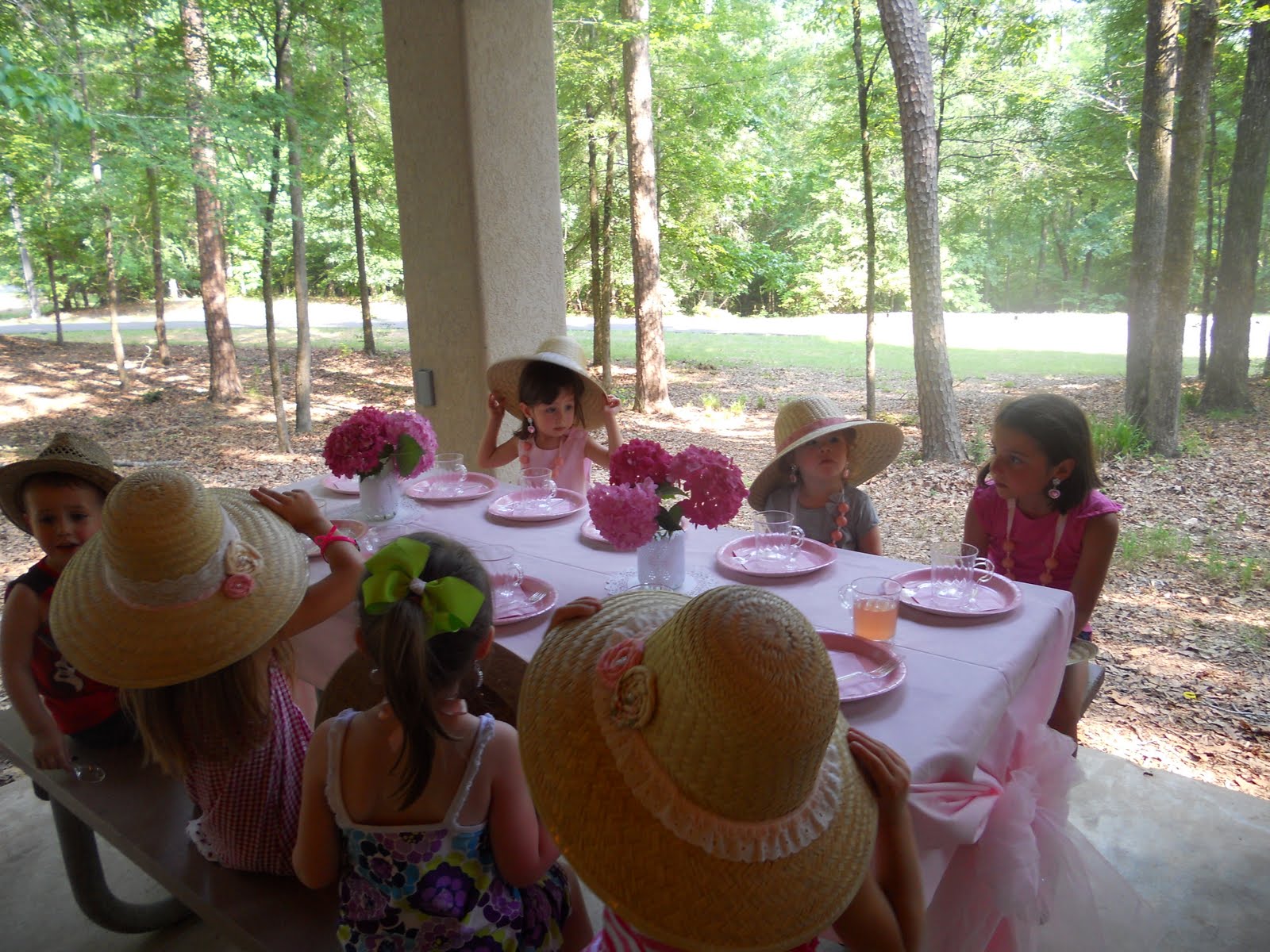 Titus 2 Work in Progress: Little Girls' Tea Party