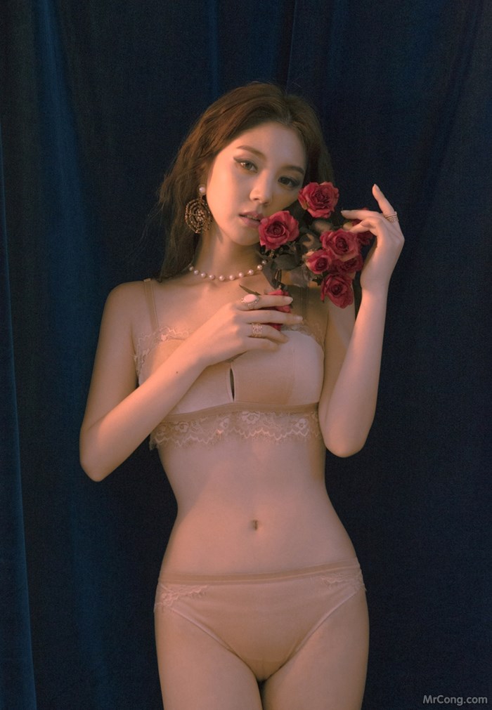 Lee Chae Eun&#39;s beauty in lingerie, bikini in November + December 2017 (189 photos) photo 4-12