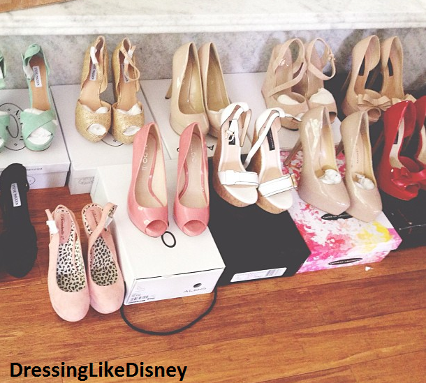 Ariana Grande: Shoe Fitting for Cat and Sam | Dressing Like Disney ...