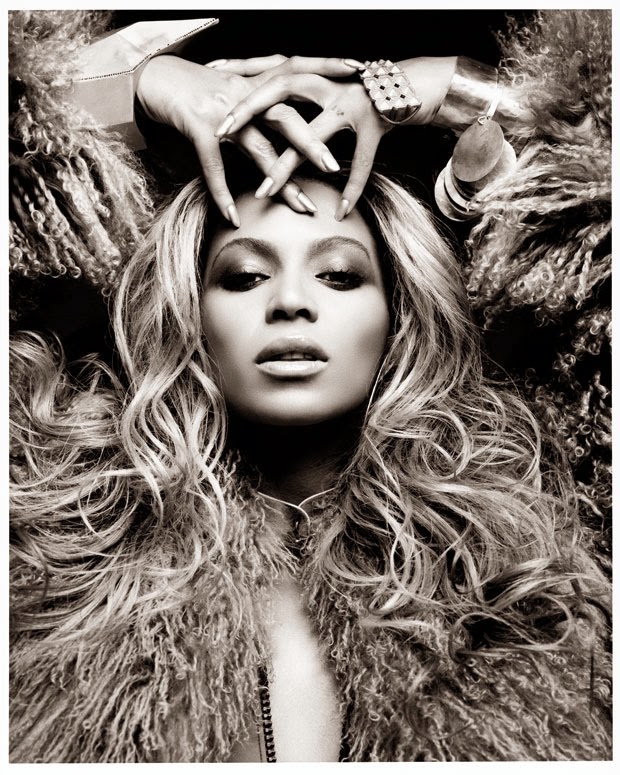 Morably — Black and White Beyonce - 11 photos