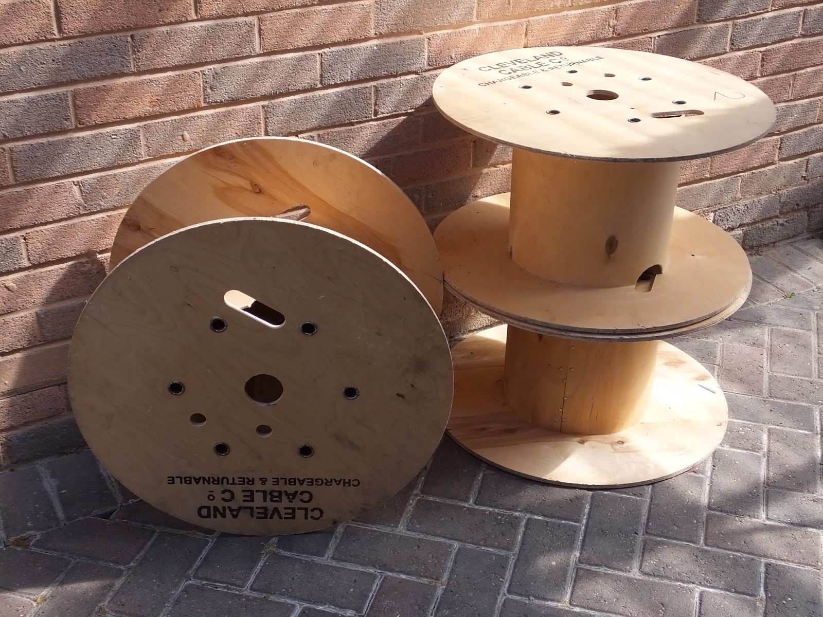 Sew Ruthie's Color & Style Thoughts Wooden Cable drums