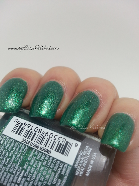 JulieG Nail Color - Under Mistletoe