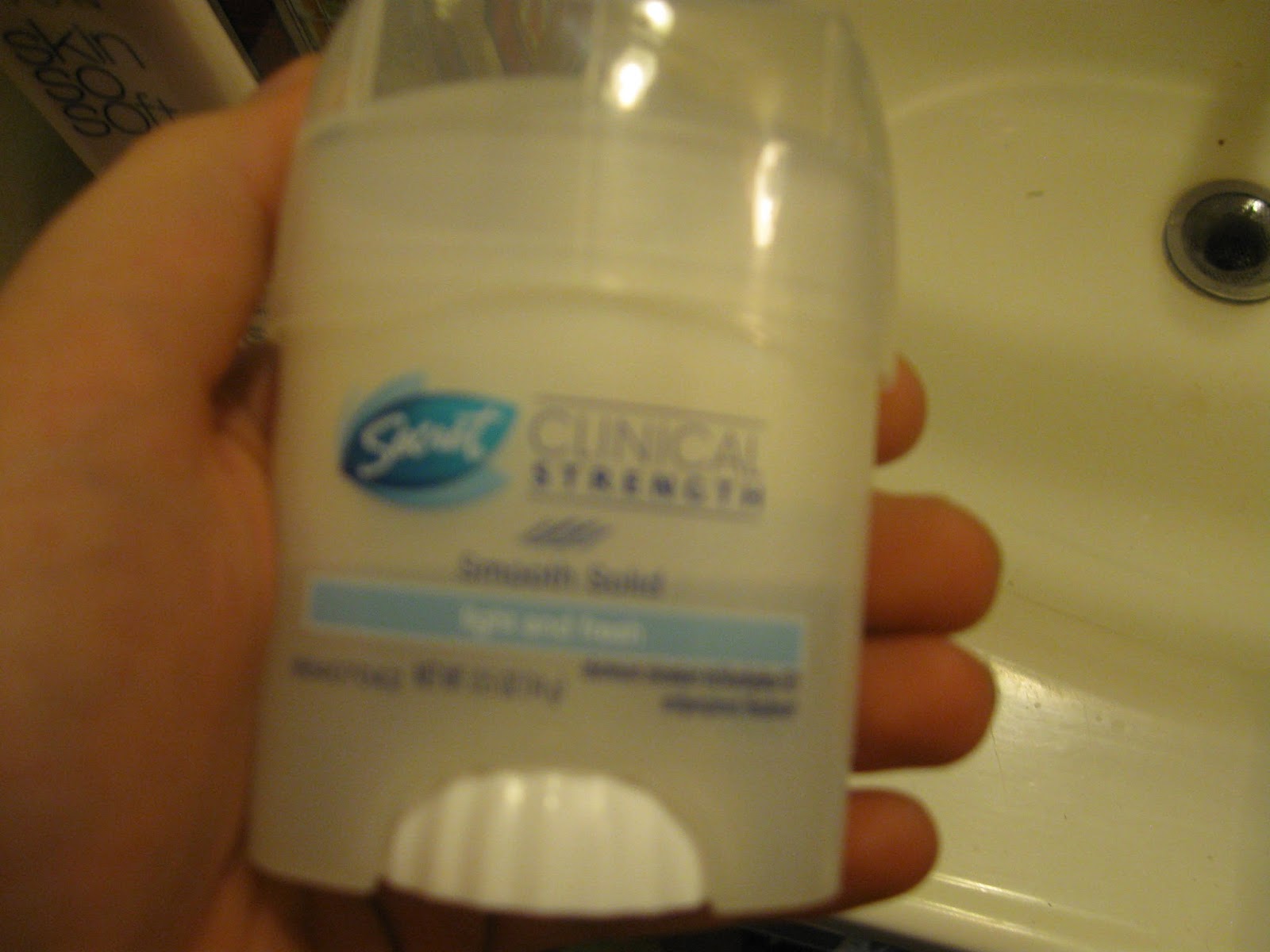 Secret Clinical Strength® antiperspirant and deodorant - Product Review