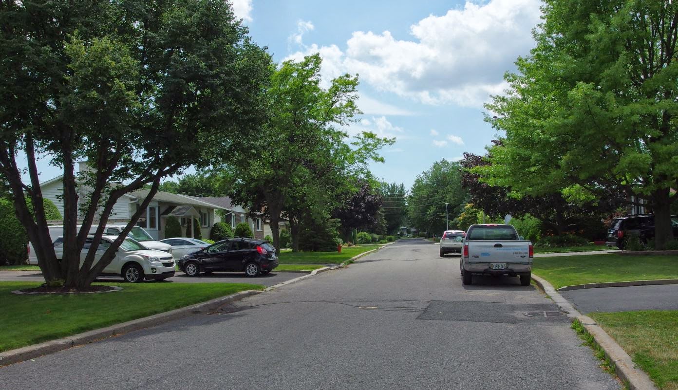 BouchResidStreet.JPG