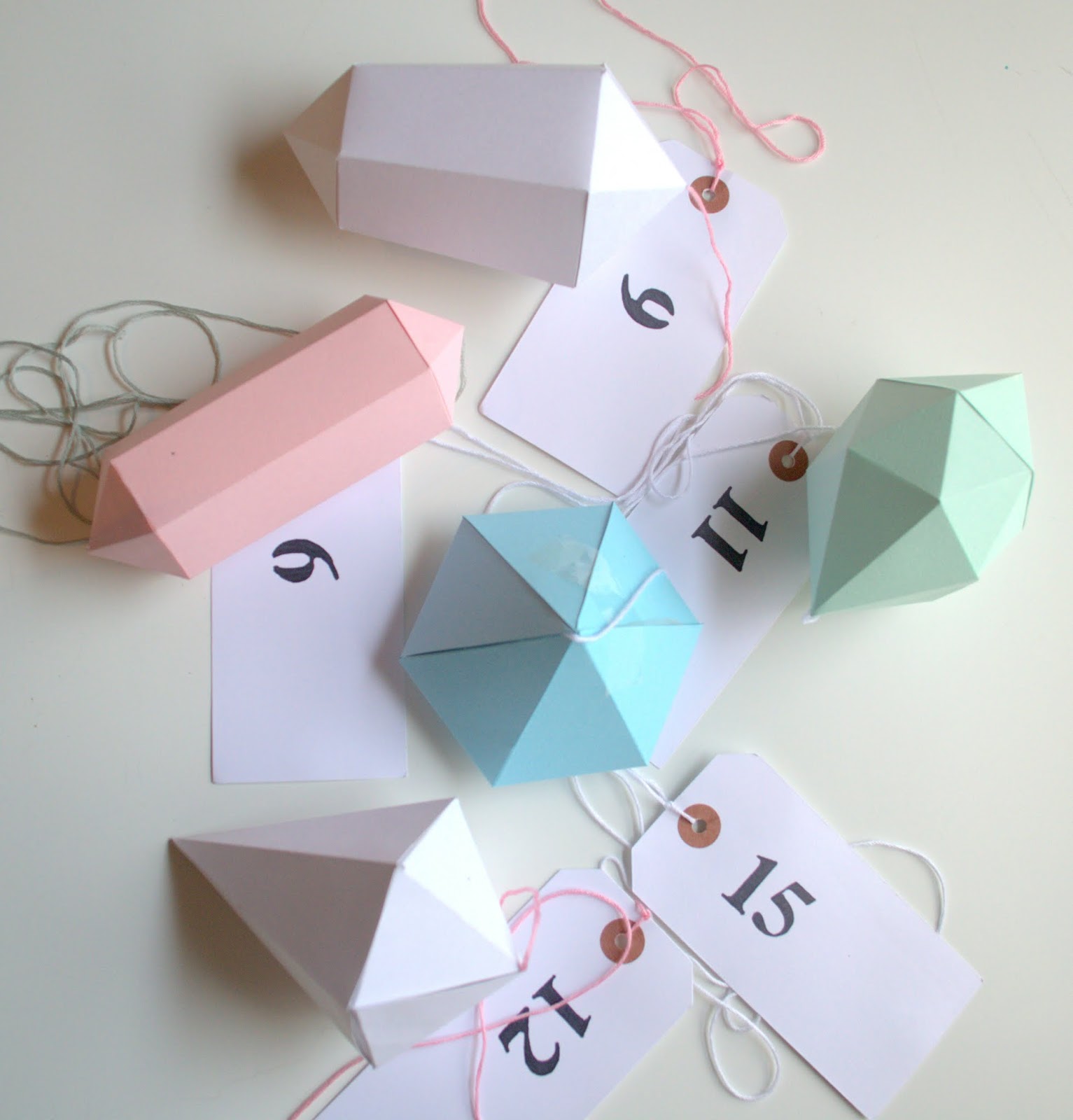 nostalgiecat: Paper kirigami gem advent calendar nostalgiecat: Paper kirigami gem advent calendar