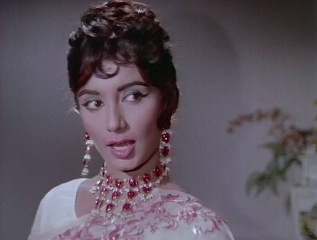 Bollywood Movie Fashion: Sadhana in Arzoo(1965)