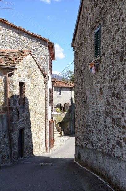 GiroVagando per la Garfagnana.. e oltre San Gemignano ( Bagni di Lucca )