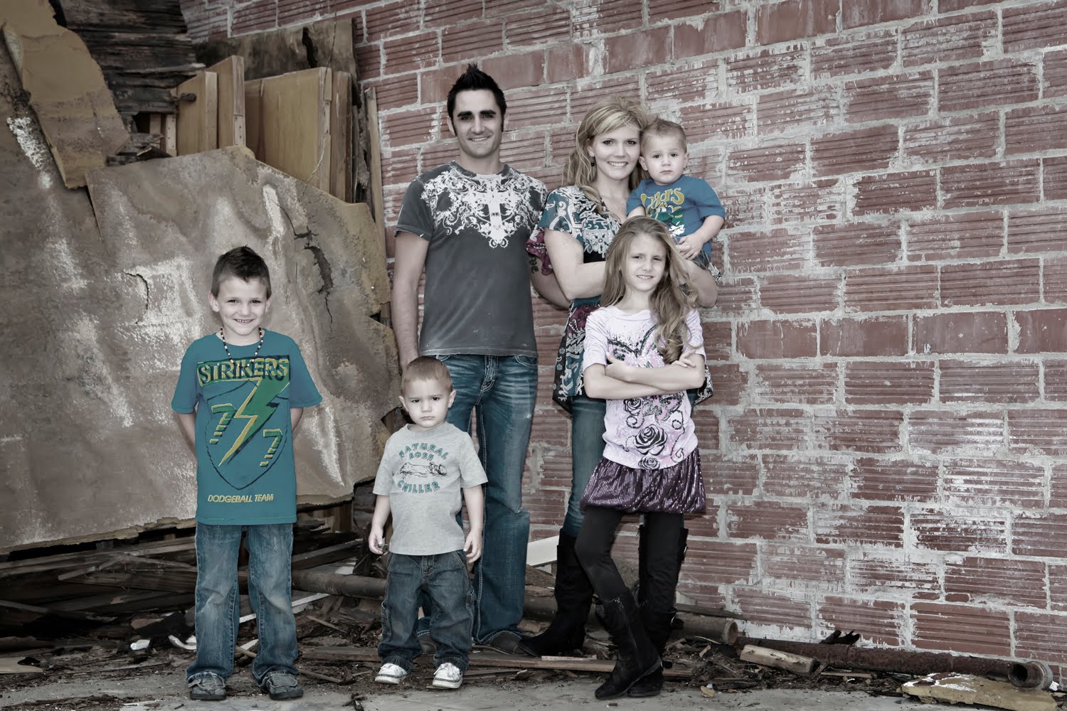 Artistic Images Photography: Unique Family Photos for a Unique Family