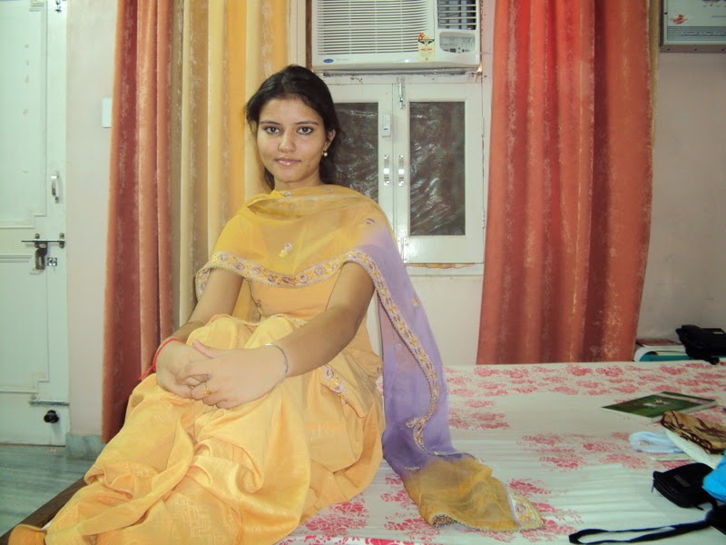 Beautiful Desi Sexy Girls Hot Videos Cute Pretty Photos: Hot Punjabi