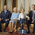 Emiten estampillas por el cumpleaños 90 de la Reina Isabel II