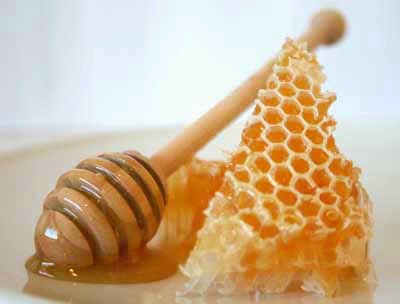 Manfaat Madu