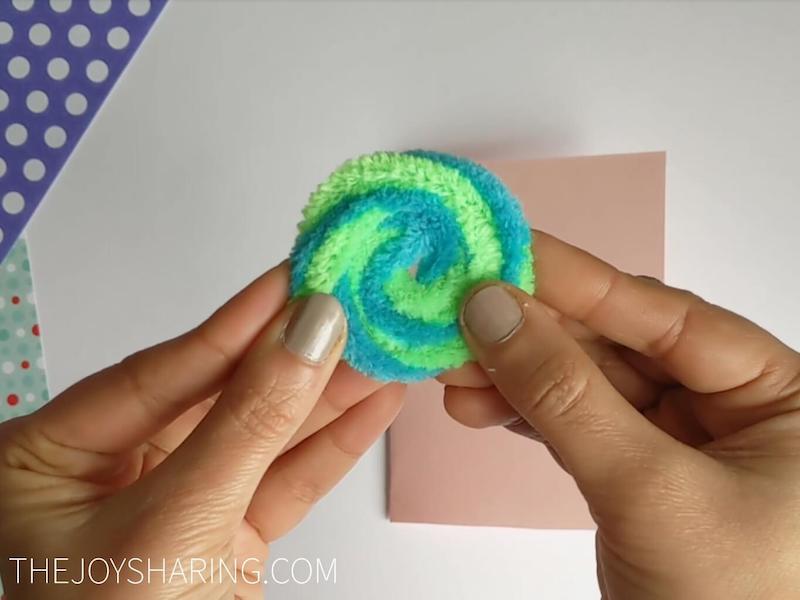 Pipe Cleaner Lollipop Valentine's Card The Joy of Sharing