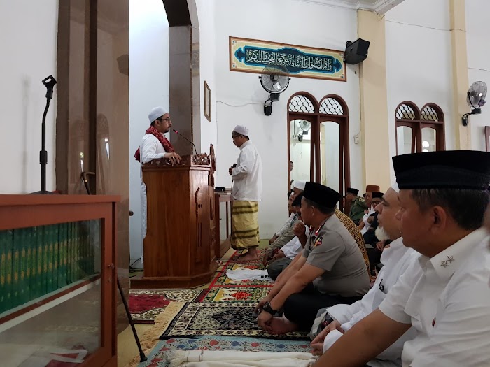 Antara Kapolri dan Santri; Kunjungan Kapolri ke Majelis Ta'lim Habib Abubakar bin Hasan Alattas Az Zabidi