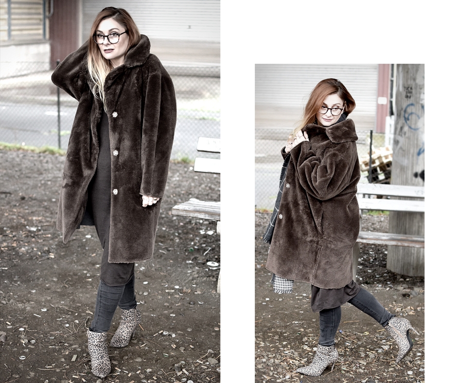 stylischer Mantel aus Teddyfell, Damenmantel aus Teddyfell Streetstyle, Teddyfell, Fakefur