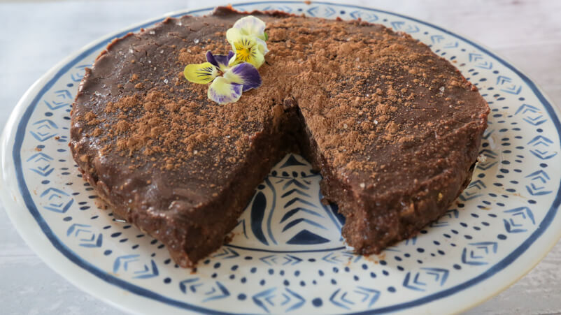 raw flourless chocolate torte 