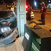 Homem colide carro contra poste na zona norte de Londrina