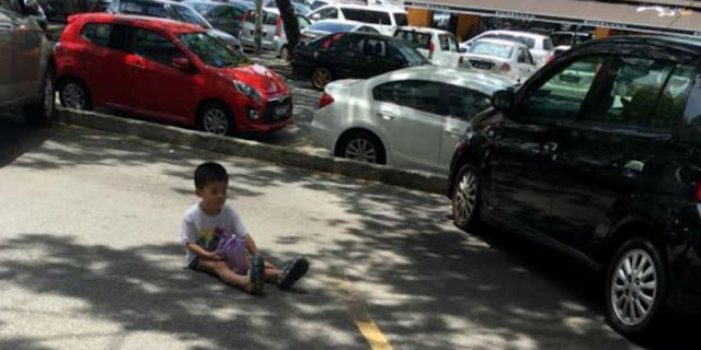 Netizen Marah Melihat Aksi Ibu yang Tega Pada Anaknya Demi Parkir Berikut Ini
