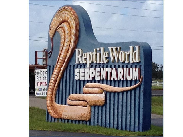 Meet Me in the Gift Shop: Reptile World Serpentarium