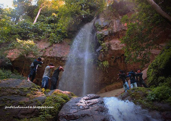 Mengeksplor Keindahan Air Terjun Reje Ilang Ujung Sumatera - Tugas Minggu