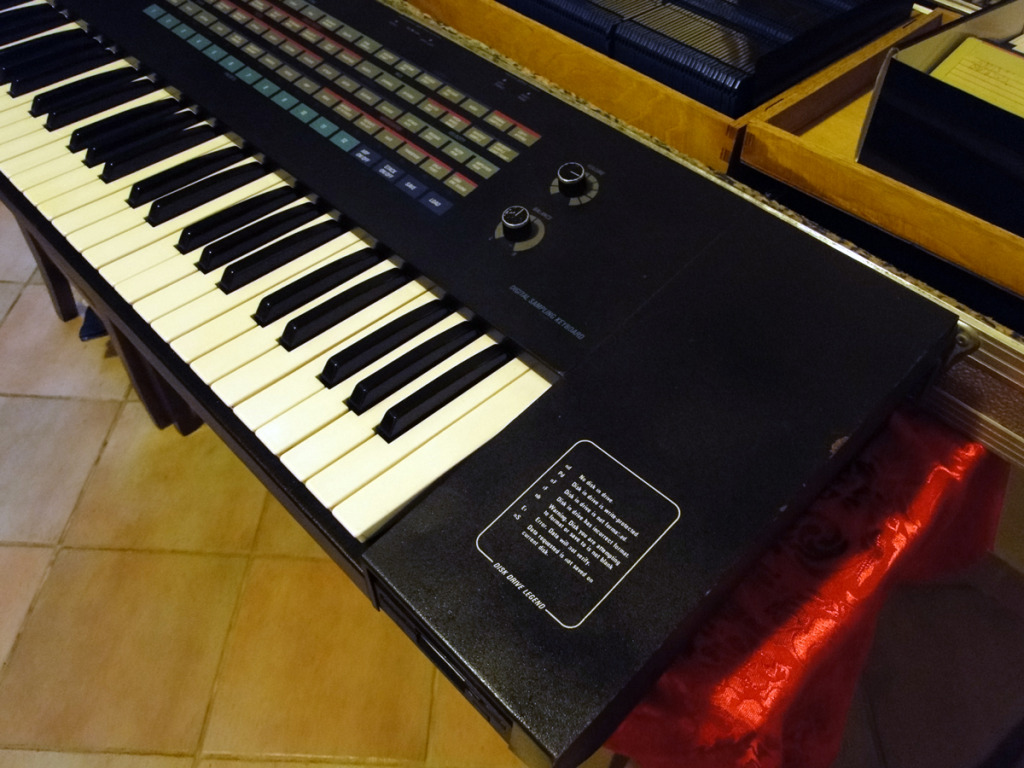 MATRIXSYNTH Sequential Prophet 2000 Matrixsynth sequential prophet 2000