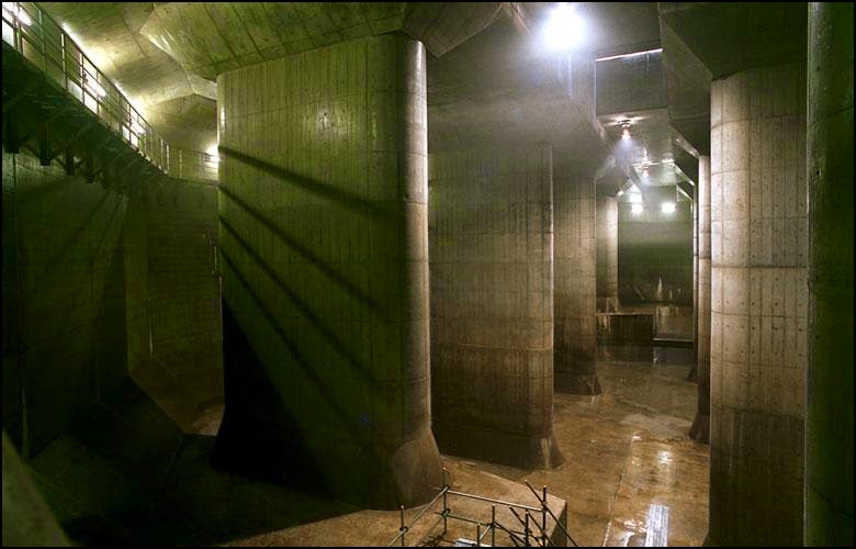 Discover the the storm water drainage system and rainwater in Japan