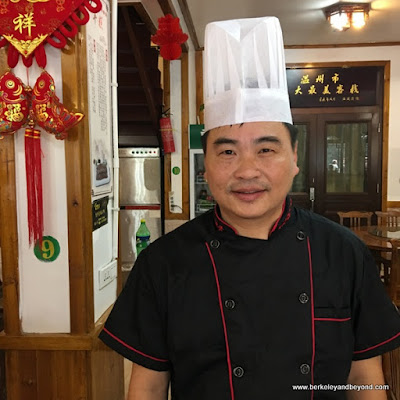 restaurant chef in Lingshang Renjia village in Zhejiang Province, Wenzhou, China